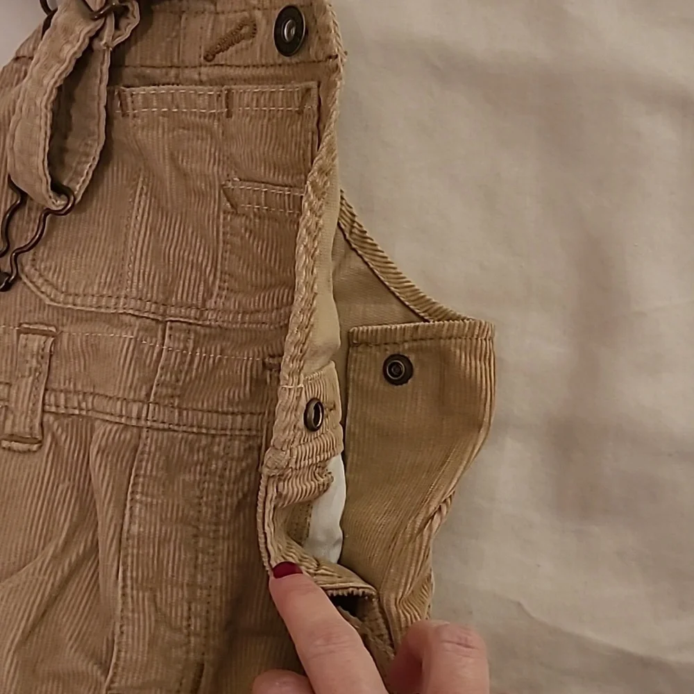 🔶️5 for $30🔶️ BabyGap Classic Corduroy Overalls - Picture 5 of 6